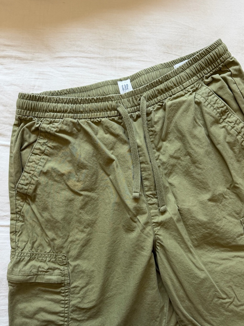 Gap Baggy Poplin Cargo Pants
